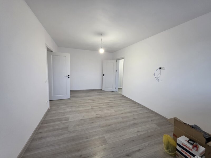 Dristor, 10 minute metrou si parc IOR, stradal pe Parului, farnacia Tei,