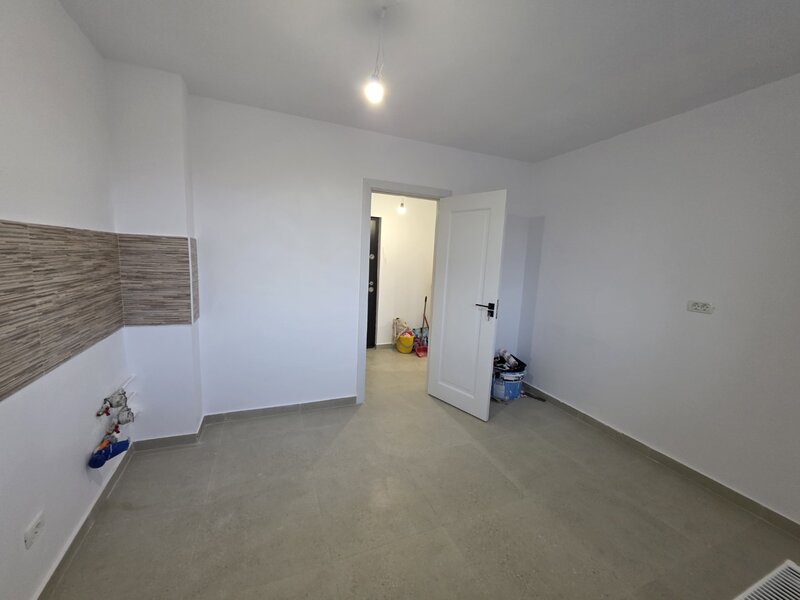 Dristor, 10 minute metrou si parc IOR, stradal pe Parului, farnacia Tei,