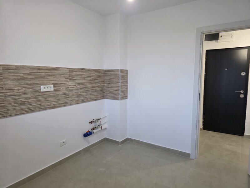 Dristor, 10 minute metrou si parc IOR, stradal pe Parului, farnacia Tei,